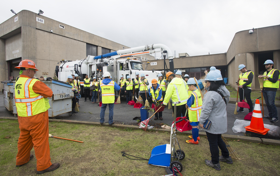 Image of volunteer event held at the Southeast Treatment Plant